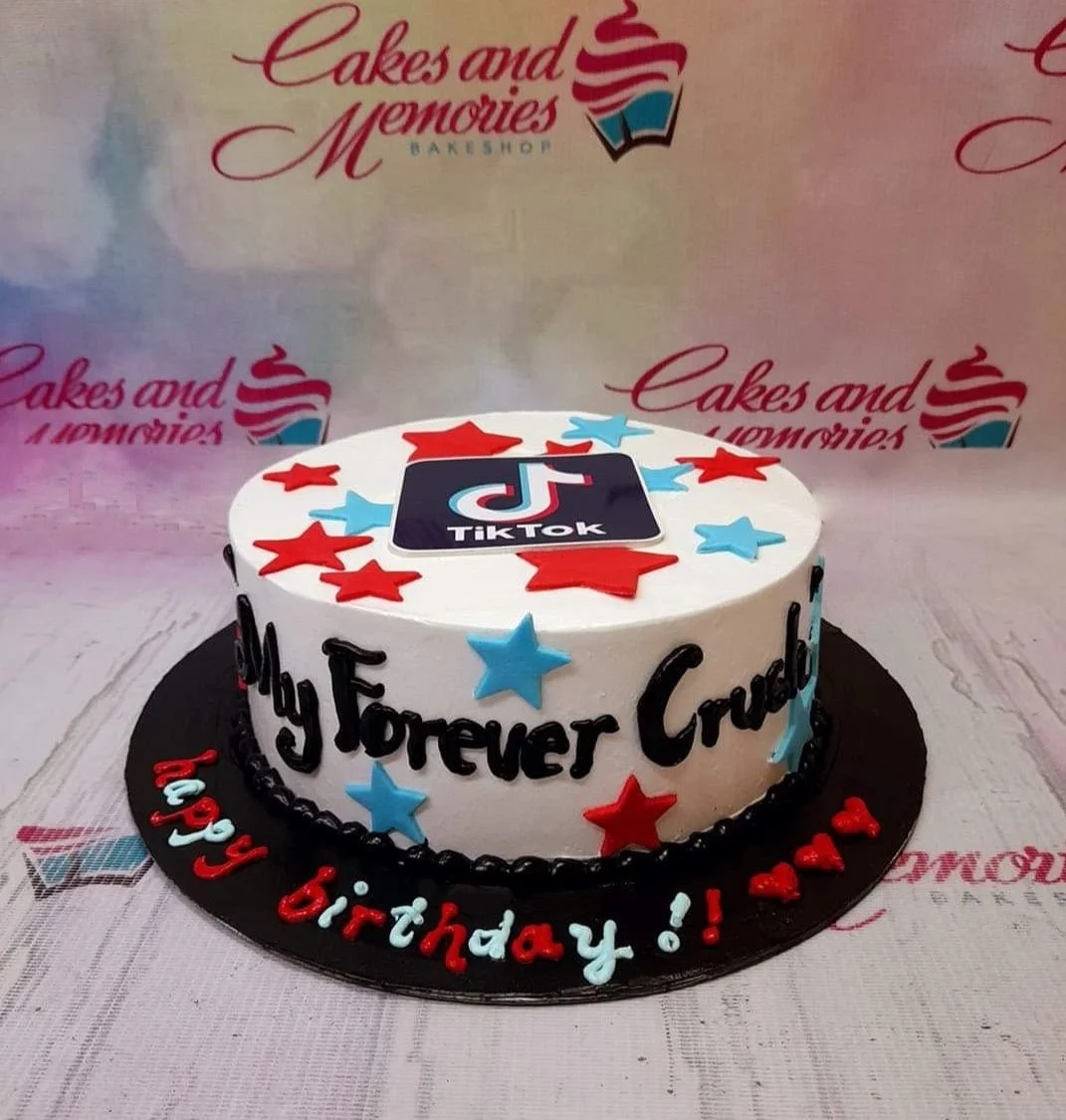 Tiktok Cake