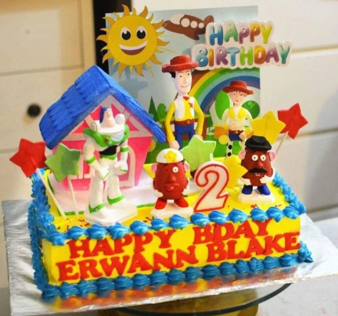 Toy Story Birthday Backdrop Cake Design