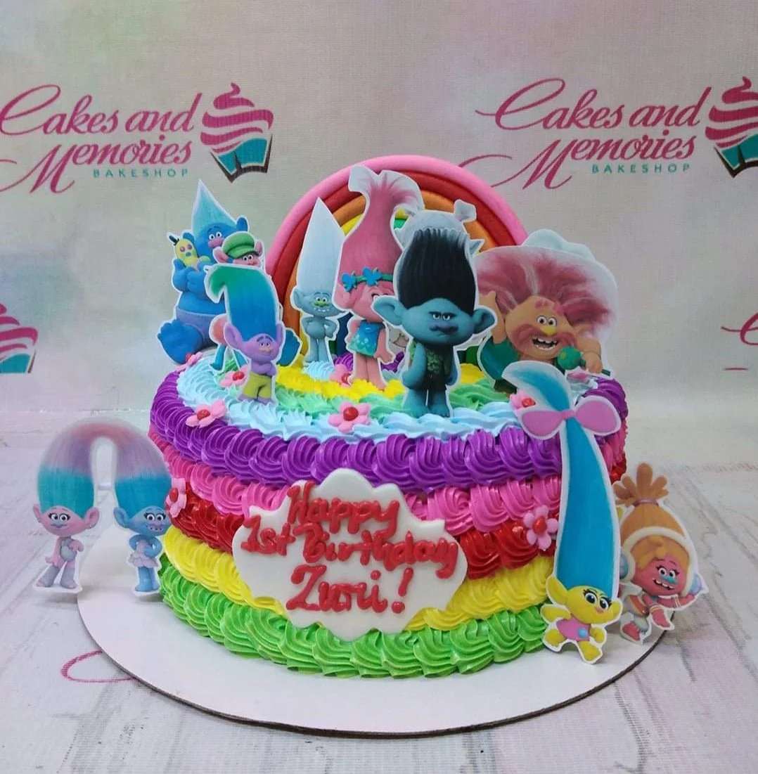 Trolls Cake