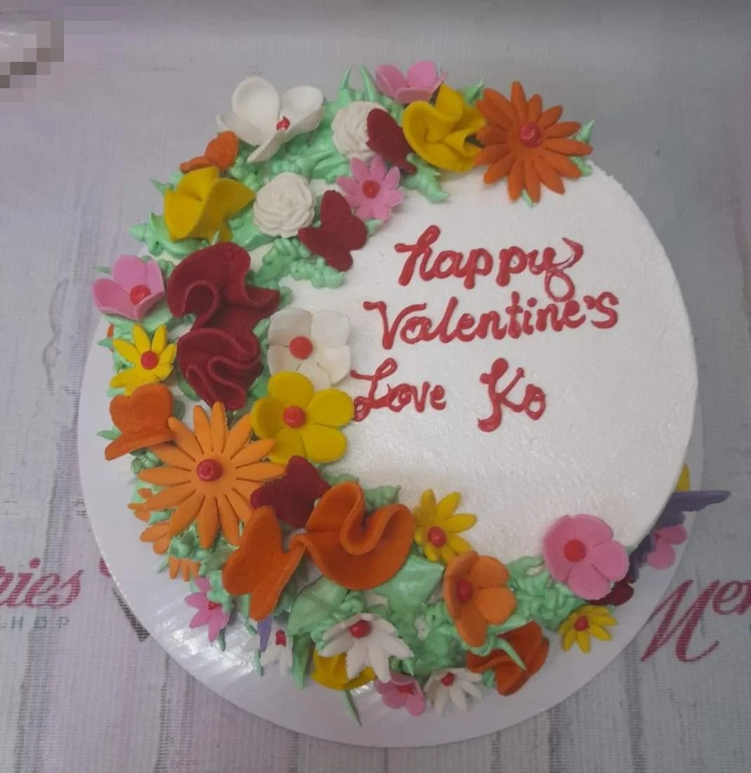 Valentine's Floral Valentines Day Cake Design