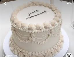 white wedding 1 Tier - colorful theme with piped shell borders and swags white wedding 1 Tier - colorful theme with piped shell borders and swags