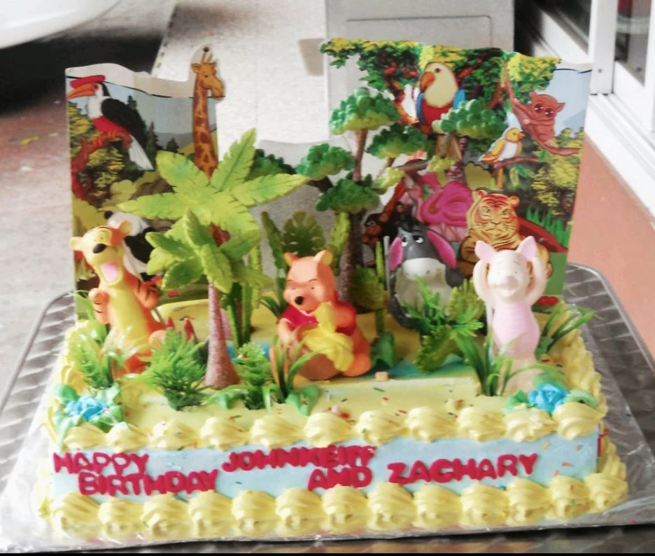 Winnie The Pooh Jungle Pool Cake Design