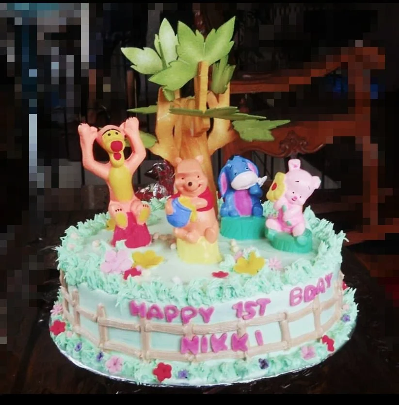 Winnie The Pooh Pool Cake Design