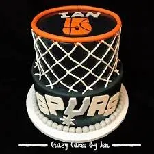 Basketball Spurs Cake
