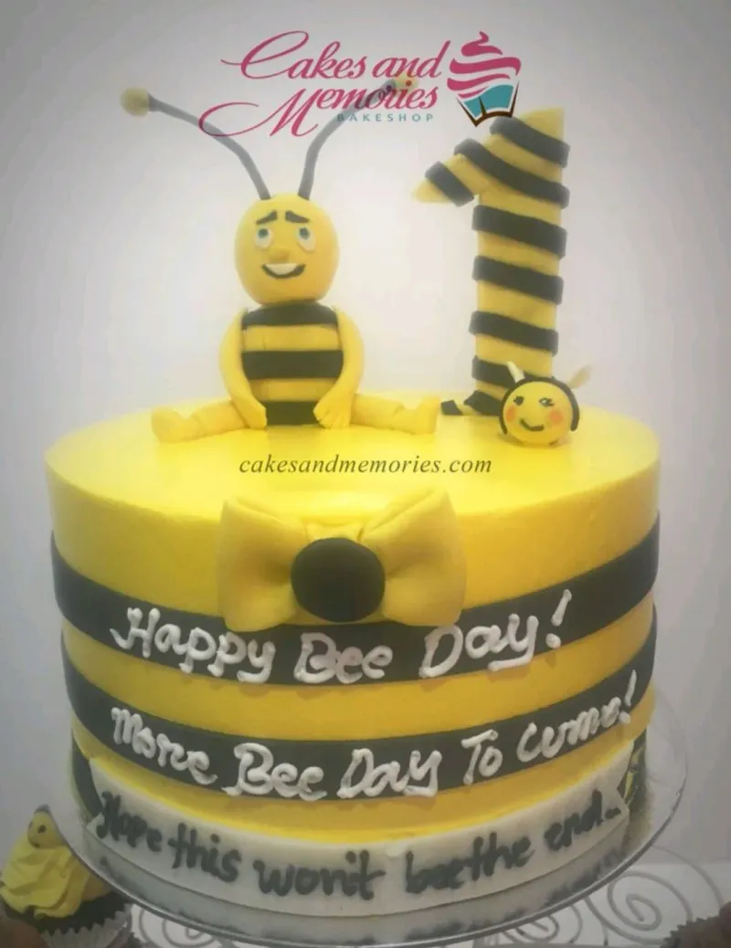 Bee Birthday Bugs Cake Design