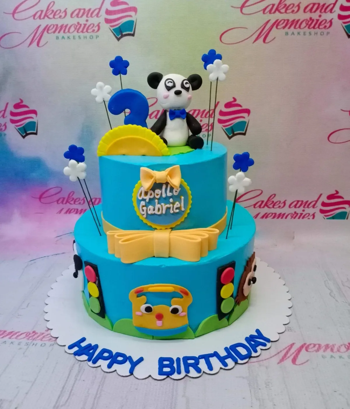 Bus Panda Bears Cake Design