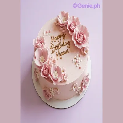 Light pink 1-tier birthday cake with fondant roses and pearl sprinkles Light pink 1-tier birthday cake with fondant roses and pearl sprinkles