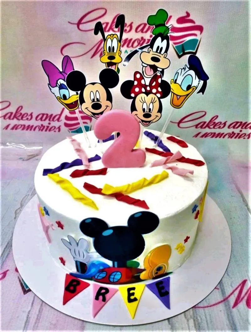 Mickey Mouse And Friends Cake