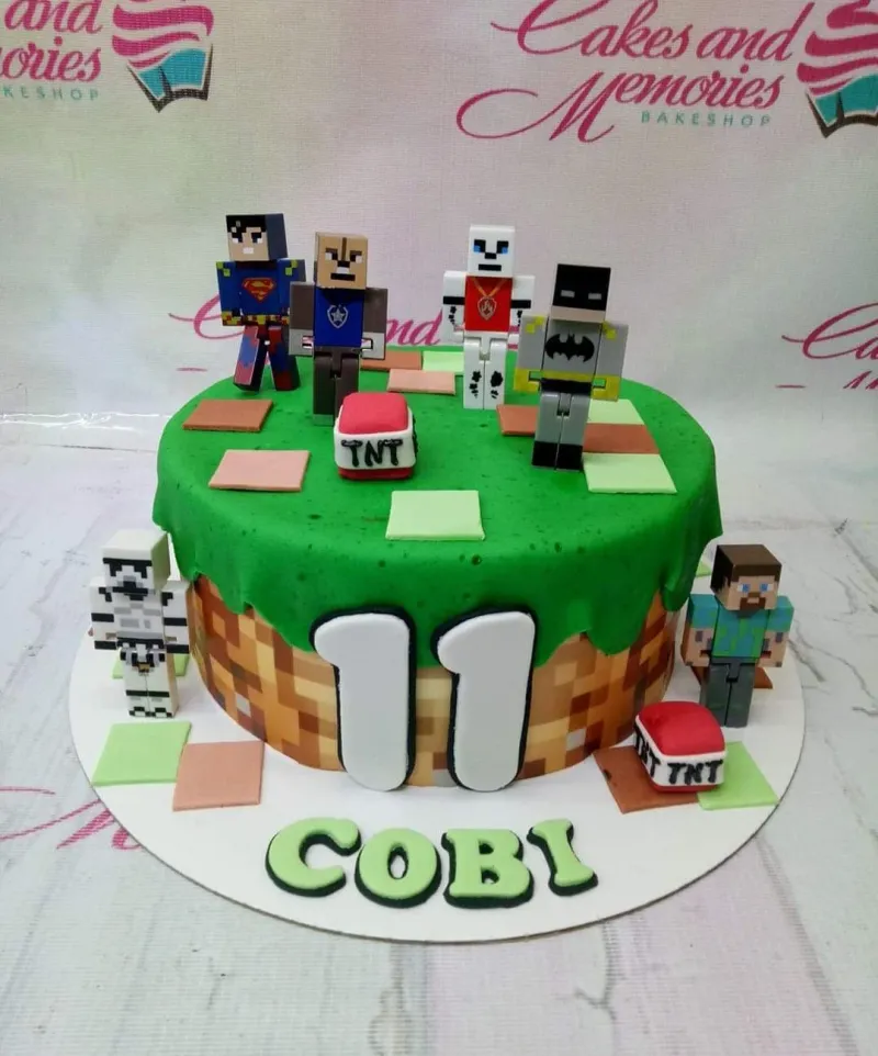Minecraft Cake
