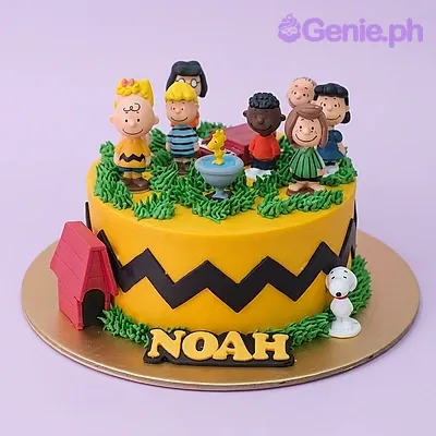Peanuts Friends Cake Design