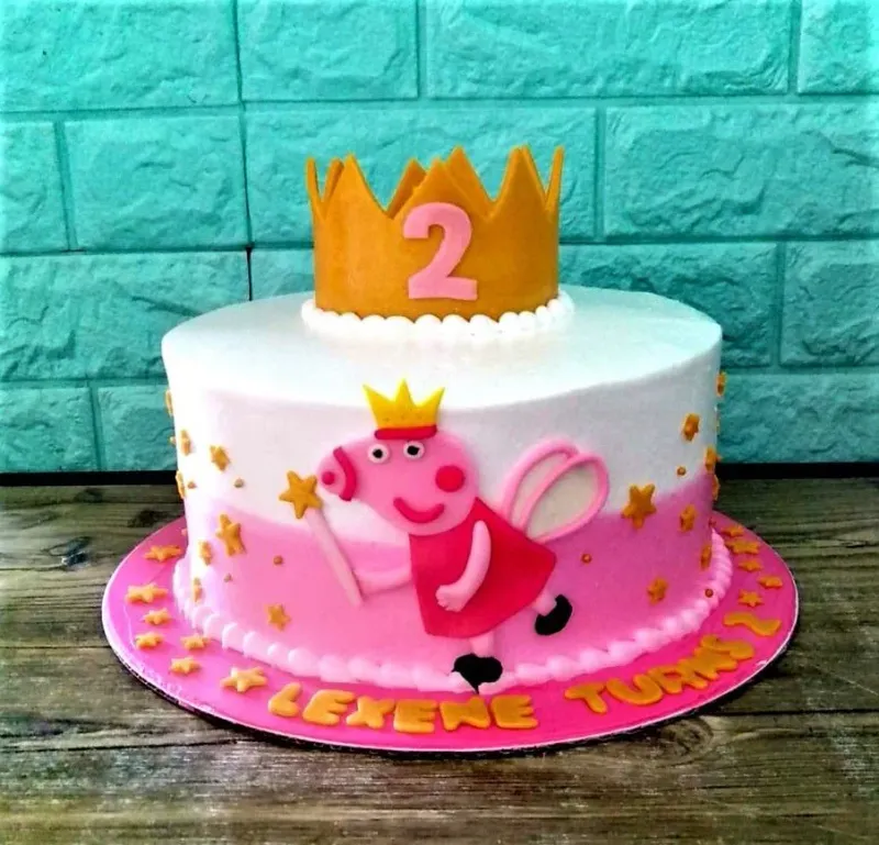 Peppa Pig Fairy Cake