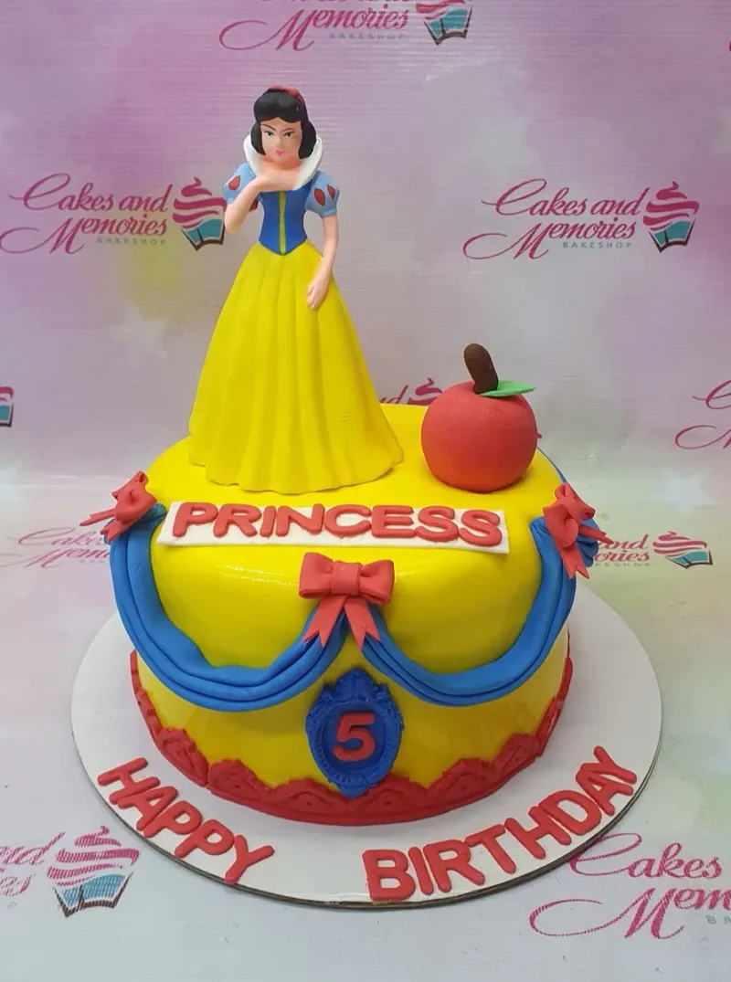 Snow White Princess Cake