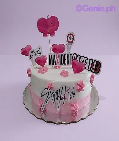 Stray Kids Cake