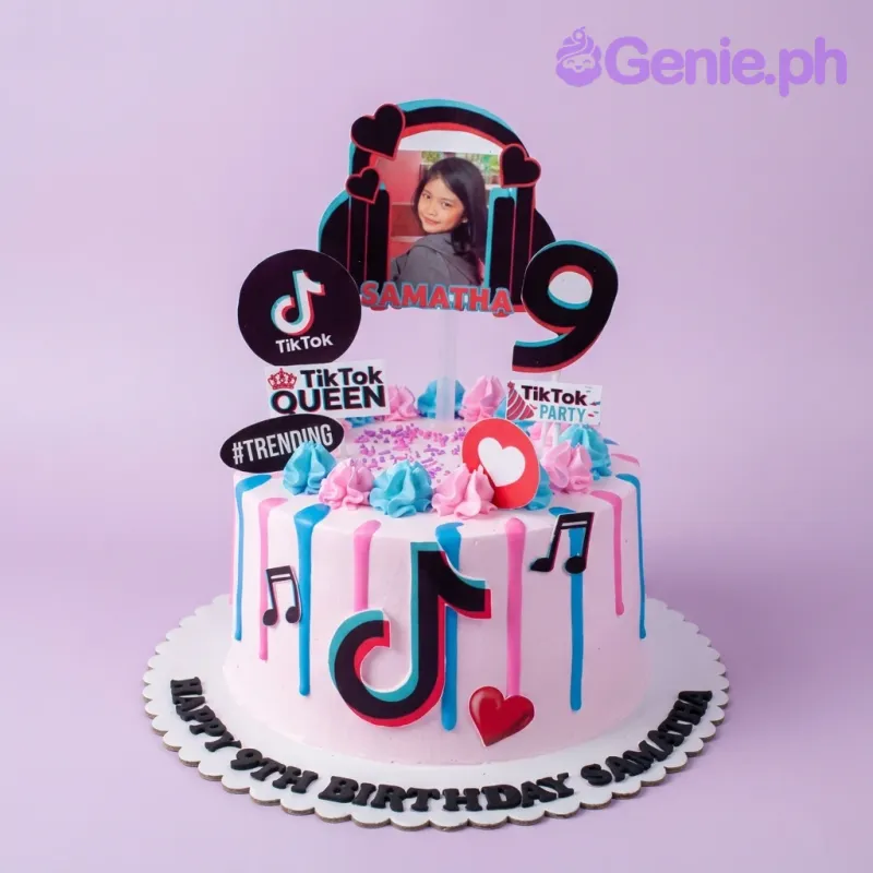 Tiktok Cake