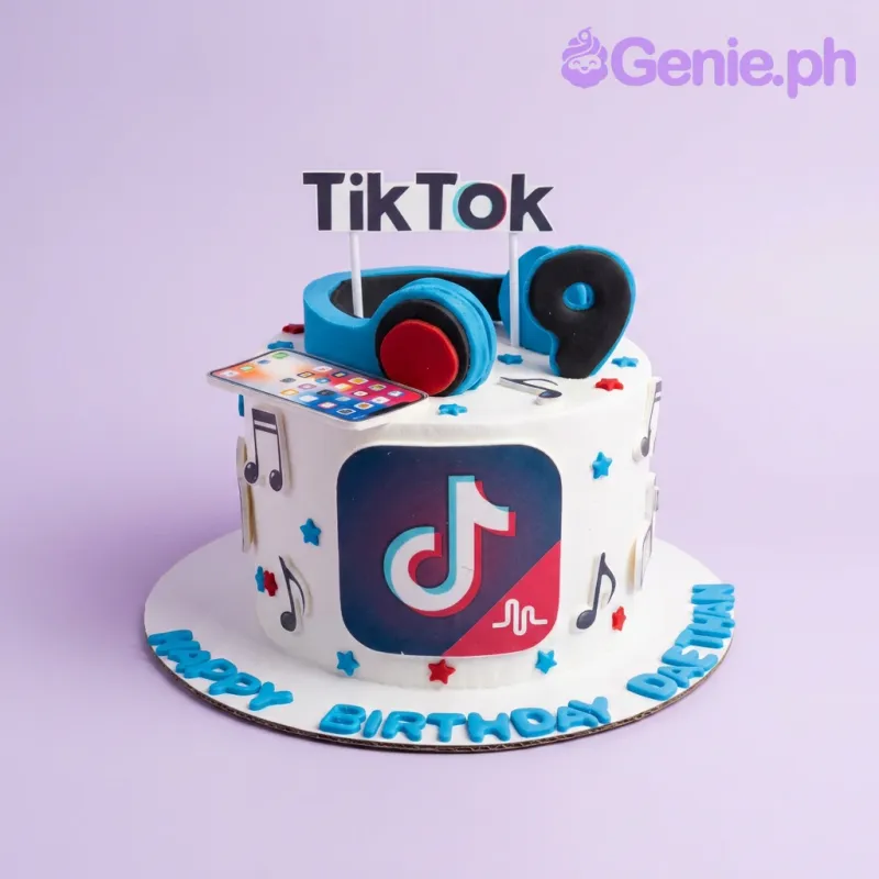 Tiktok Cake