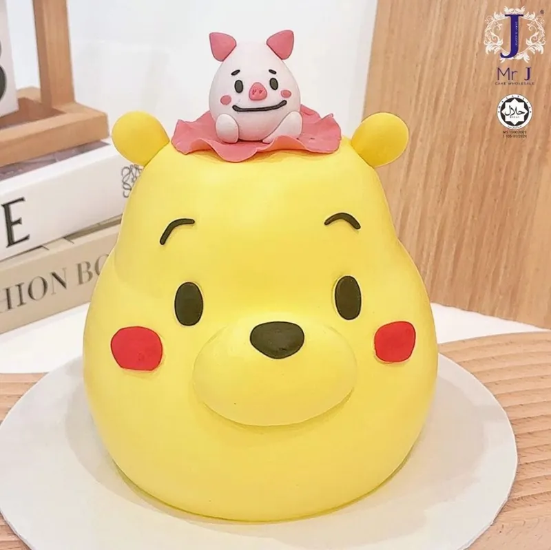 Winnie Pooh Cake