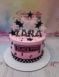 Blackpink Zara 1 Tier - pink, black, light theme with Black cardstock 'ZARA' letters and Small black edible star