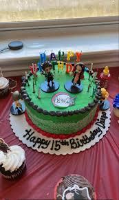 Demon Slayer 1 Tier - black, red theme with Tanjiro figurine and black shell border top