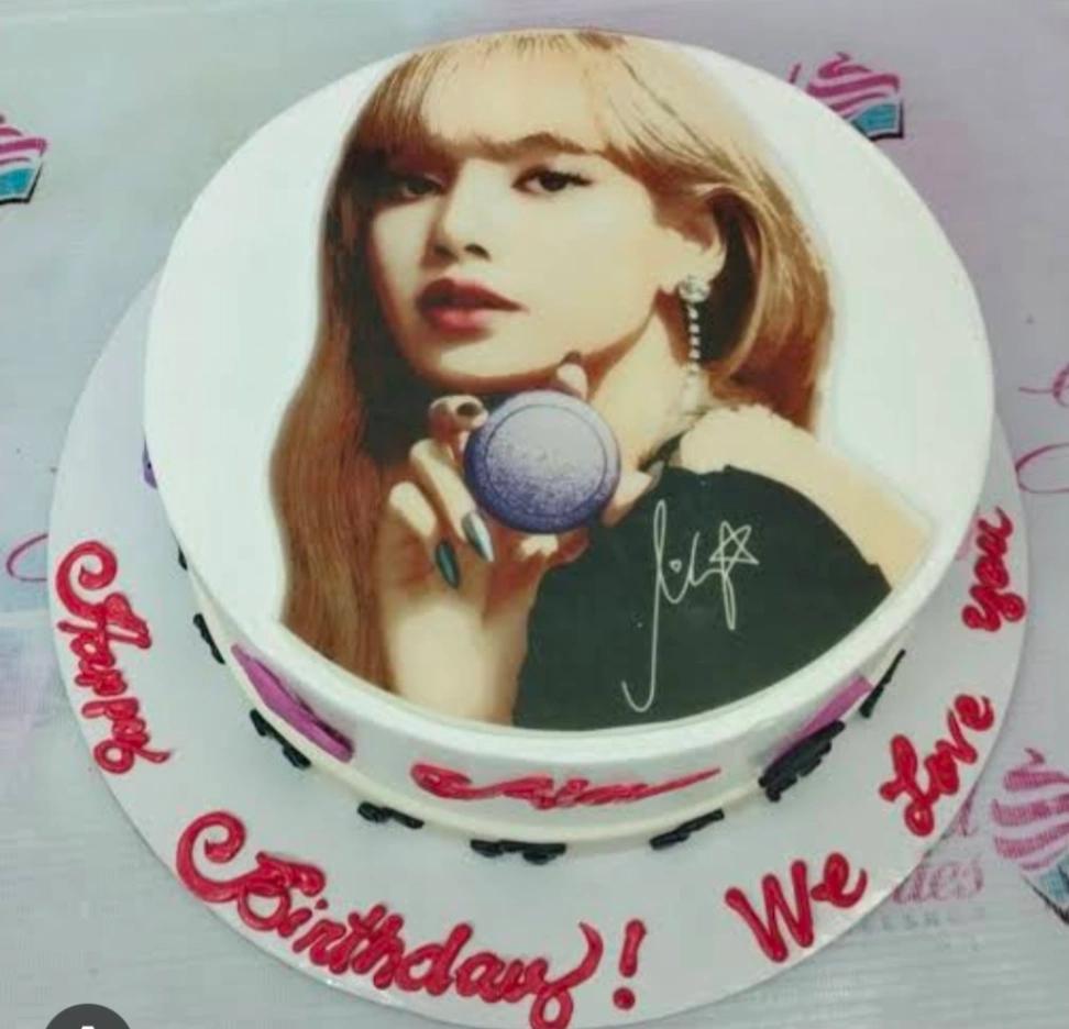 Lisa Blackpink birthday 1 Tier - white, pink, black theme with Lisa Blackpink edible photo and pink icing swirls