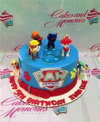 Paw Patrol 5th 1 Tier Fondant - colorful theme with Chase toy figurine and Paw Patrol logo