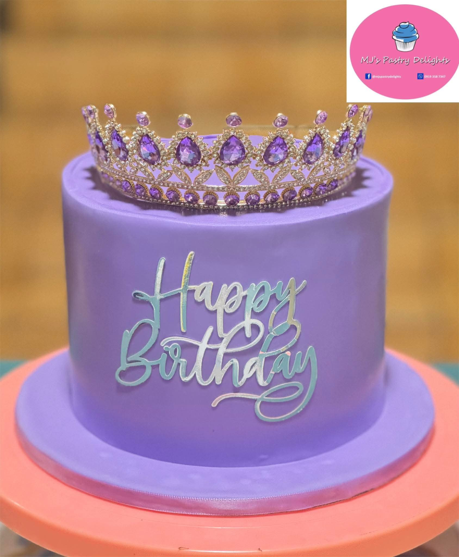 Princess Birthday 1 Tier Fondant - purple, gold theme with purple and gold crown